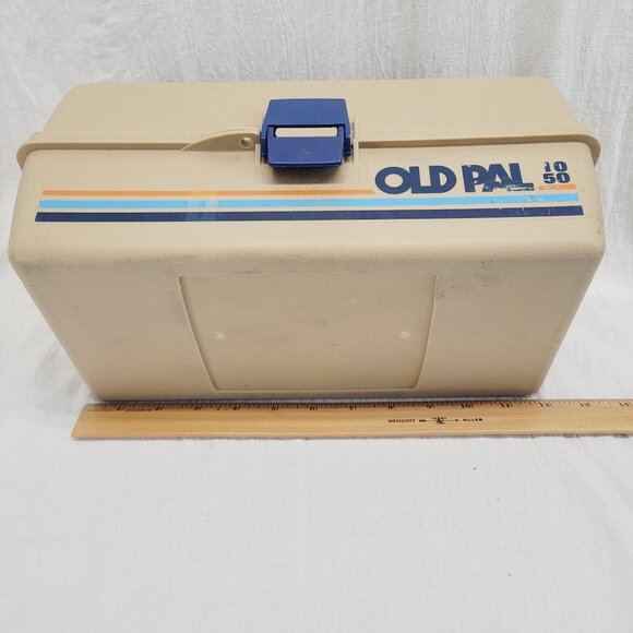 Old Pal 1050 Vintage Fishing Tackle Box With Assorted Gear & Accessories - Picture 7 of 10